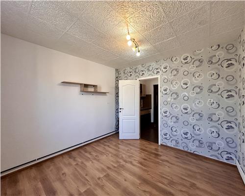 Garsoniera 22mp, Teleajen, Ploiesti, COMISION 0%