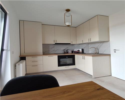 Inchiriere garsoniera de lux, parcare privata, zona Cartier Albert