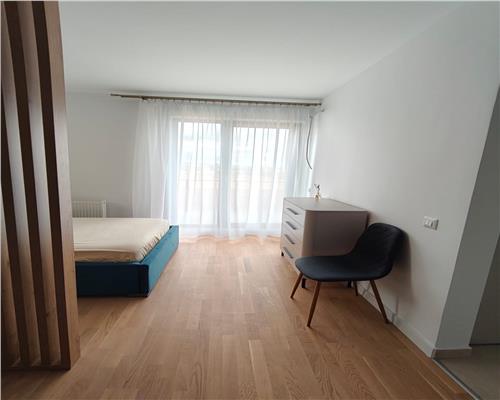 Inchiriere garsoniera de lux, parcare privata, zona Cartier Albert