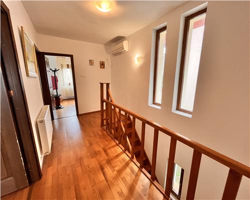 Inchiriere casa 5 camere,  Ploiesti,  zona Bd. Castanilor