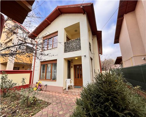 Inchiriere casa 5 camere,  Ploiesti,  zona Bd. Castanilor
