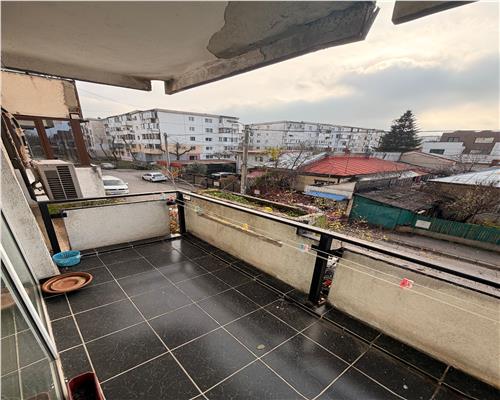 Apartament 3 camere ,centrala proprie,  in Ploiesti ,  Eroilor