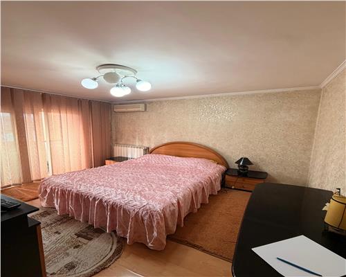 Apartament 3 camere ,centrala proprie,  in Ploiesti ,  Eroilor