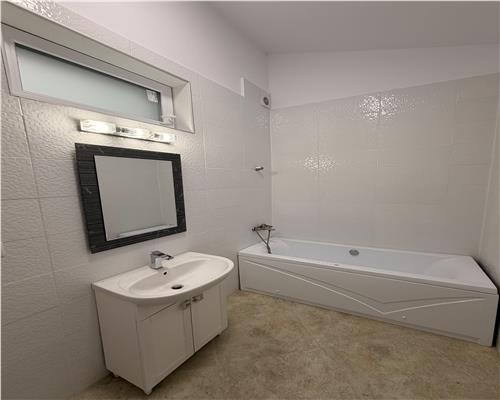 Spatiu birouri cu parcare proprie , Ploiesti, ultracentral