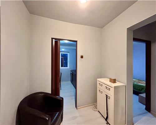 Apartament 2 camere, decomandat, Lamaita, Ploiesti