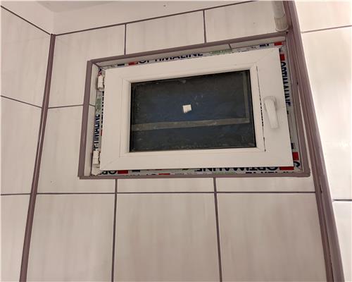 Apartament 2 camere, decomandat, Lamaita, Ploiesti