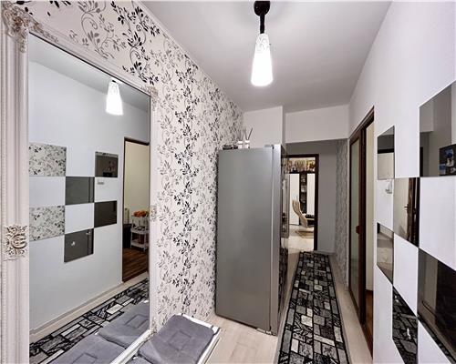 Apartament 2 camere decomandat, Democratiei, Ploiesti