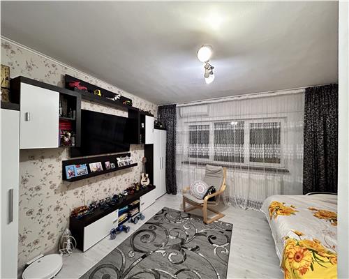 Apartament 2 camere decomandat, Democratiei, Ploiesti