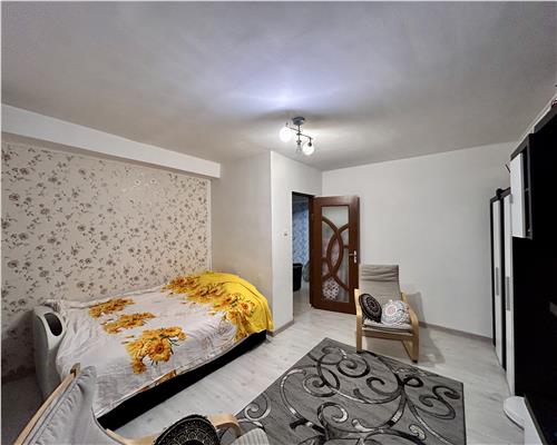 Apartament 2 camere decomandat, Democratiei, Ploiesti
