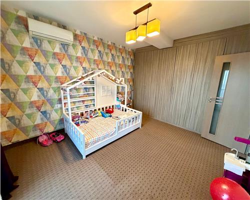 Apartament 3 camere, terase 32 mp, 2 parcari, Ploiesti, Albert