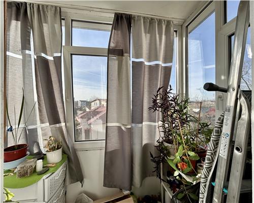 Apartament 3 camere, semidecomandat, 50.35 mp, Bd. Bucuresti, Ploiesti