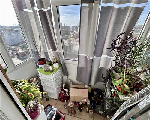 Apartament 3 camere, semidecomandat, 50.35 mp, Bd. Bucuresti, Ploiesti