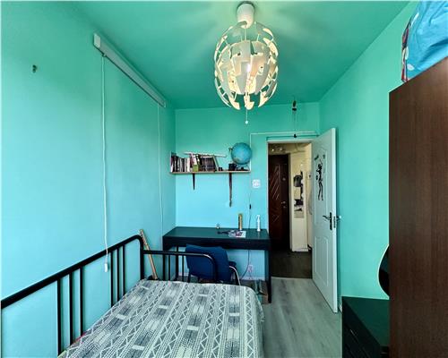 Apartament 3 camere, semidecomandat, 50.35 mp, Bd. Bucuresti, Ploiesti