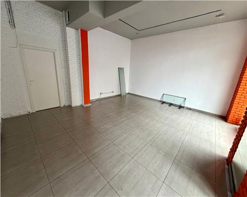 Spatiu comercial parter de bloc, Ploiesti, Republicii stradal.
