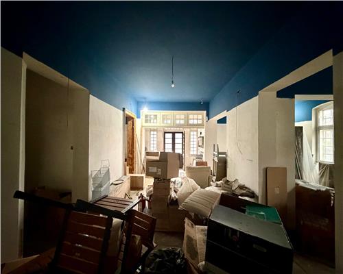 Parter imobil si curte proprie, in Ploiesti, ultracentral.