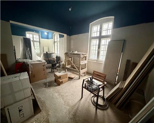 Parter imobil si curte proprie, in Ploiesti, ultracentral.