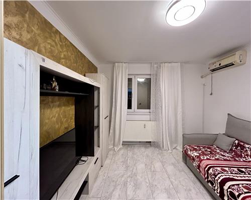 De vanzare Garsoniera 20.53 mp decomandata, Teleajen, Ploiesti