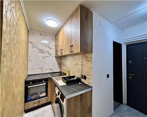 De vanzare Garsoniera 20.53 mp decomandata, Teleajen, Ploiesti