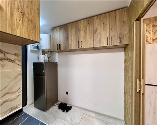 De vanzare Garsoniera 20.53 mp decomandata, Teleajen, Ploiesti