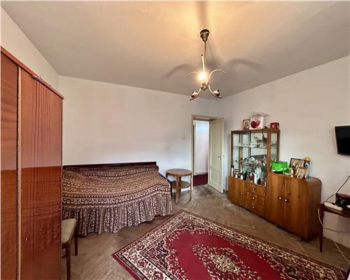 Apartament 2 camere, 42mp, decomandat, Sud, Ploiesti