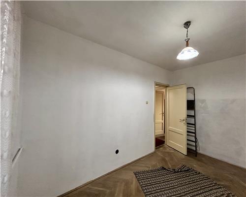 Apartament 2 camere, 42mp, decomandat, Sud, Ploiesti