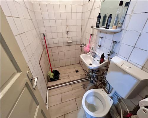 Apartament 2 camere, 42mp, decomandat, Sud, Ploiesti