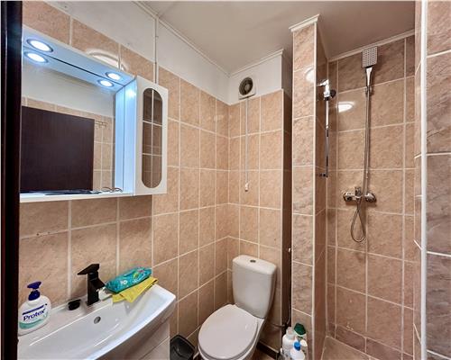 De Inchiriat Garsoniera 20.53 mp decomandata, Teleajen, Ploiesti