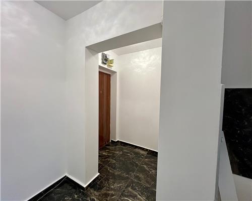 Inchiriere apartament 2 camere, proaspat renovat, zona Sud