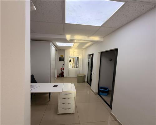 Spatiu comercial parter, Ploiesti, central , republicii stradal