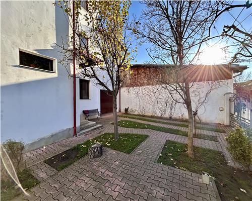 Vanzare Vila 4 camere, 2 dressinguri, 2010, Cioceanu, Ploiesti