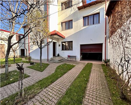Vanzare Vila 4 camere, 2 dressinguri, 2010, Cioceanu, Ploiesti