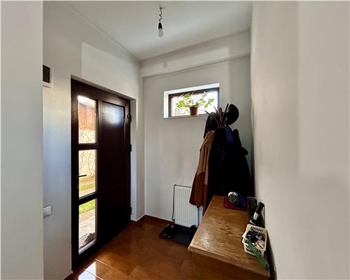 Vanzare Vila 4 camere, 2 dressinguri, 2010, Cioceanu, Ploiesti