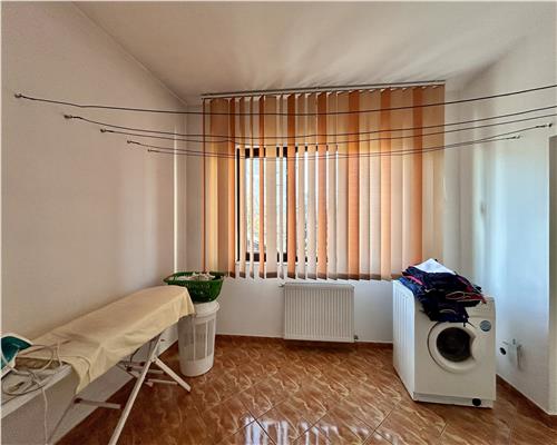 Vanzare Vila 4 camere, 2 dressinguri, 2010, Cioceanu, Ploiesti