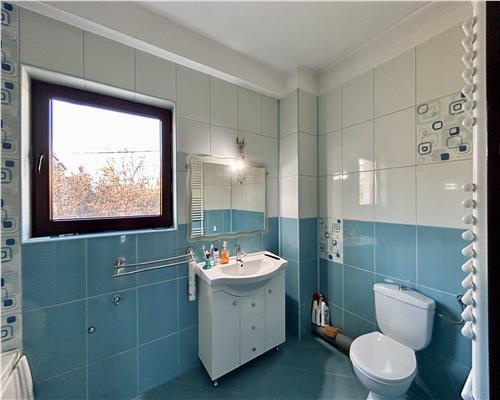 Vanzare Vila 4 camere, 2 dressinguri, 2010, Cioceanu, Ploiesti