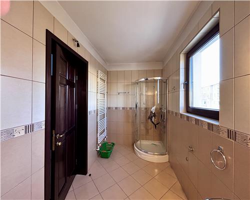 Vanzare Vila 4 camere, 2 dressinguri, 2010, Cioceanu, Ploiesti