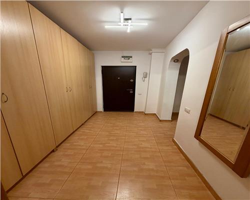 Apartament 2 camere, decomandat, centrala proprie, Ploiesti, Republici