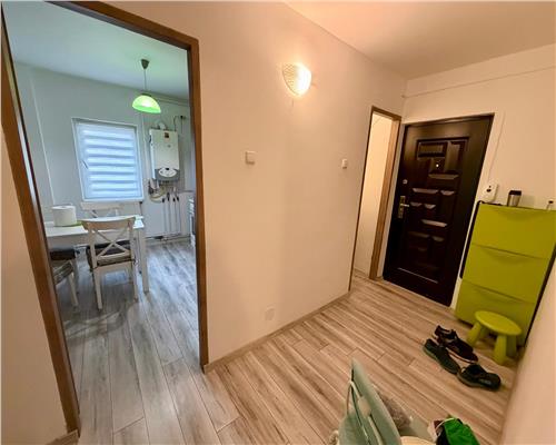 Apartament 3 camere, centrala proprie, Ploiesti, zona Cioceanu/ Sala S