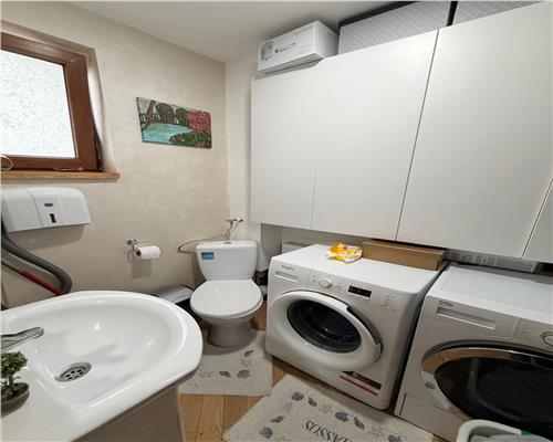 Casa 4 camere, constructie 2014, in Ploiestiori, la 5 minute de Ploies