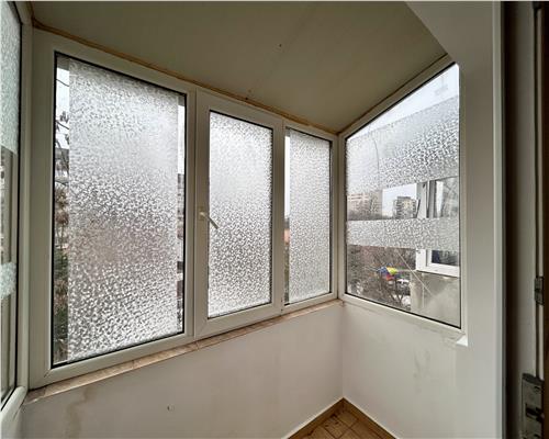 Apartament 2 camere, decomandat, Sud, Ploiesti