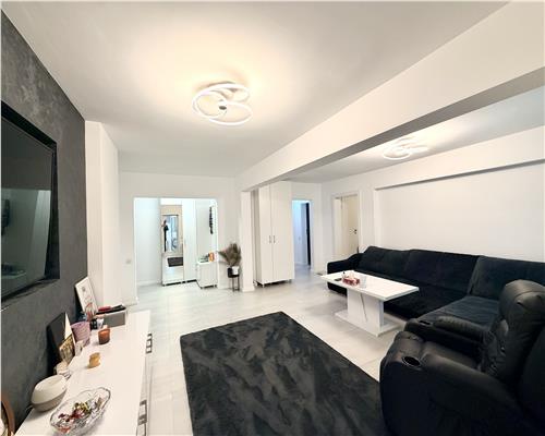 Apartament 3 camere de lux, decoamndat, Cantacuzino, Ploiesti