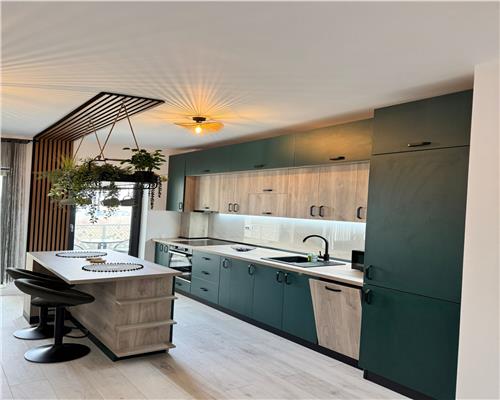 Garsoniera, centrala proprie, loc de parcare inclus, Ploie?ti, Vest