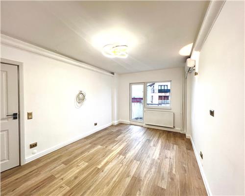 Apartament 2 camere, renovat complet, zona Marasesti, Ploiesti