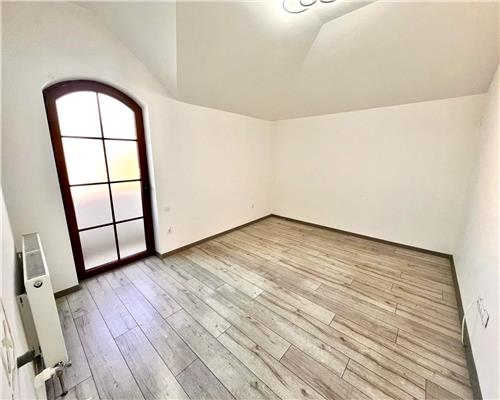 Inchiriere spatiu comercial,  zona Cantacuzino, Ploiesti