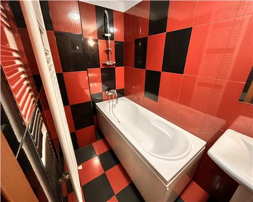 Apartament 3 camere, centrala proprie, Ploiesti, Republicii