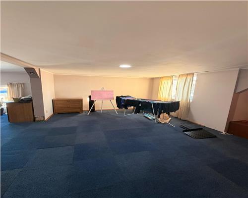 Casa 5 camere , renovata 2020 cu garaj , Ploiesti , central