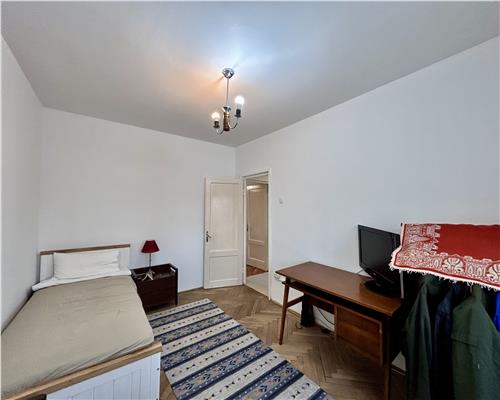 Vanzare Apartament 2 camere, renovat, centrala proprie, Sud, Ploiesti