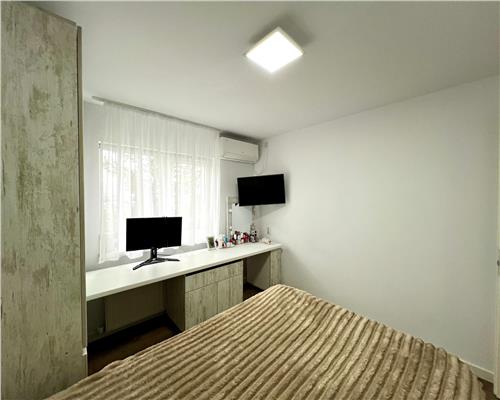 Apartament 3 camere, renovat, decomandat, Paltinis, Ploiesti