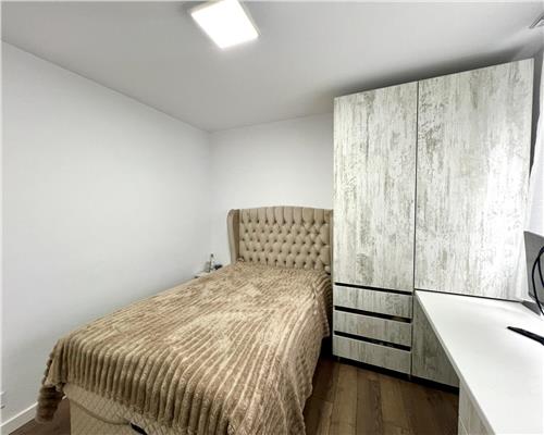 Apartament 3 camere, renovat, decomandat, Paltinis, Ploiesti