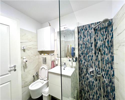 Apartament 3 camere, renovat, decomandat, Paltinis, Ploiesti