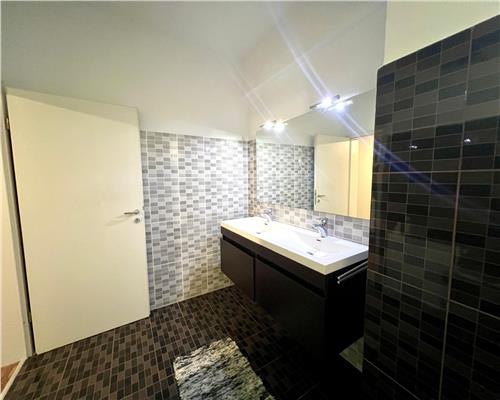 Apartament 3 camere, decomandat, 9 Mai , Ploiesti